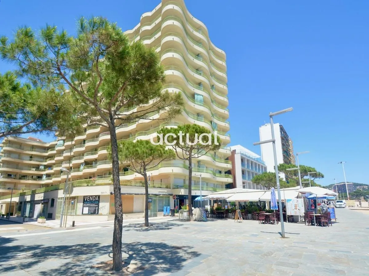 Super Beach 6H Platja d'Aro 0*,  Spain